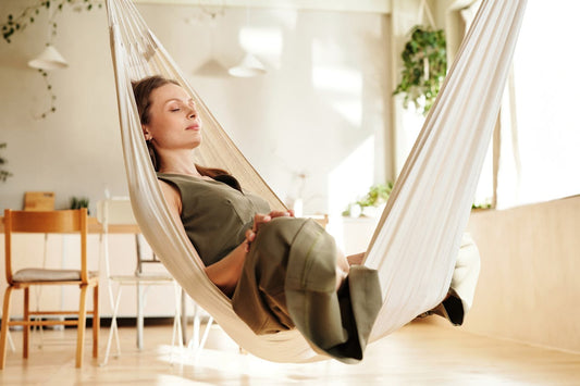 Persona descansando tranquila — ashwagandha para qué sirve